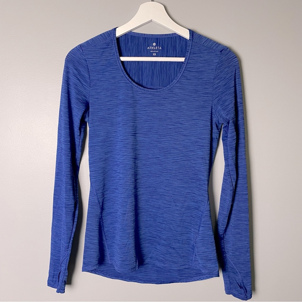 Athleta long sleeve royal blue workout top size xs